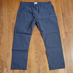 The North Face Men's Dark Gray Chinos